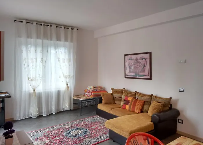 아파트 Gardens House *